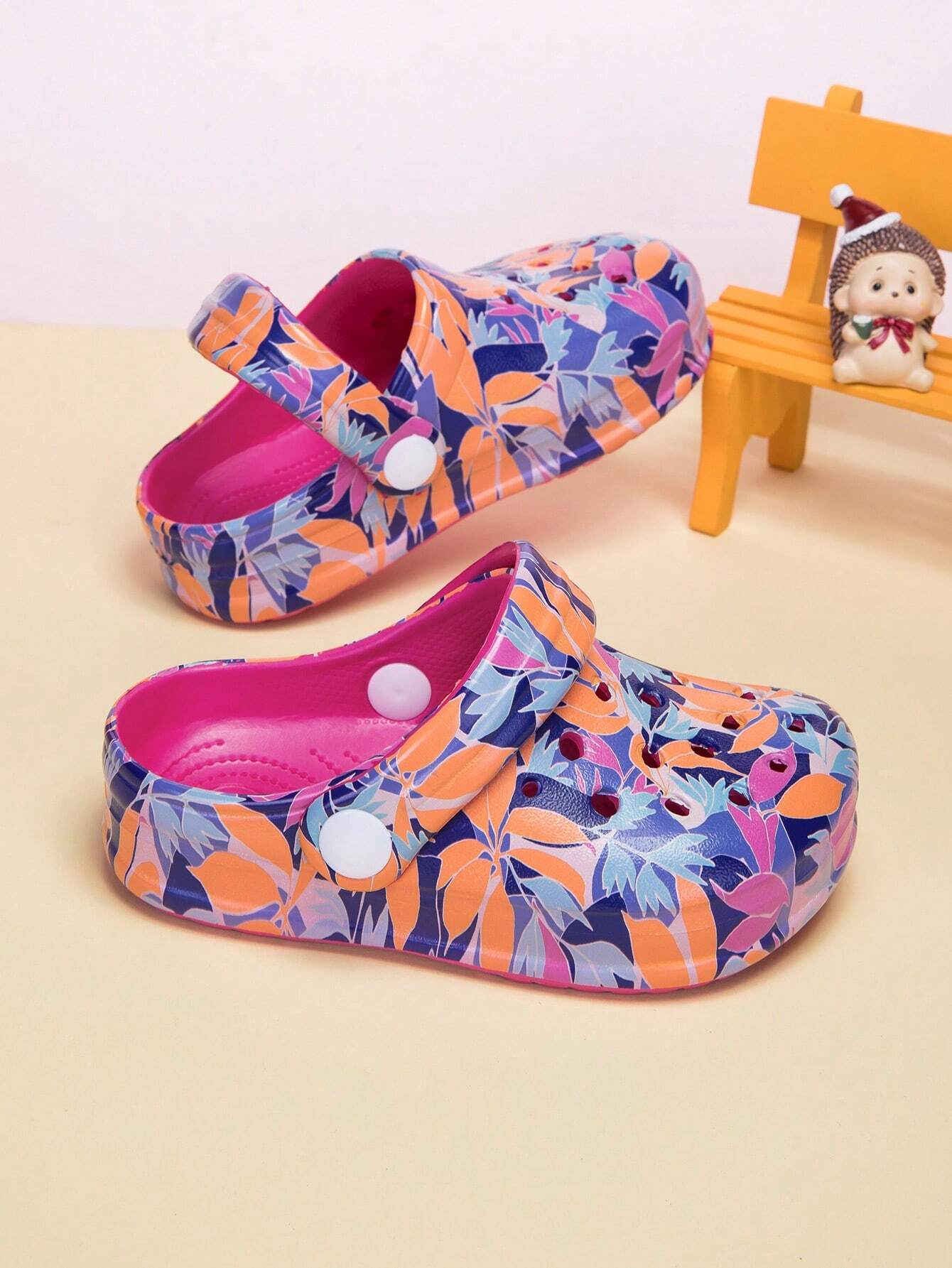 Kids' Flower Patterned Sandals