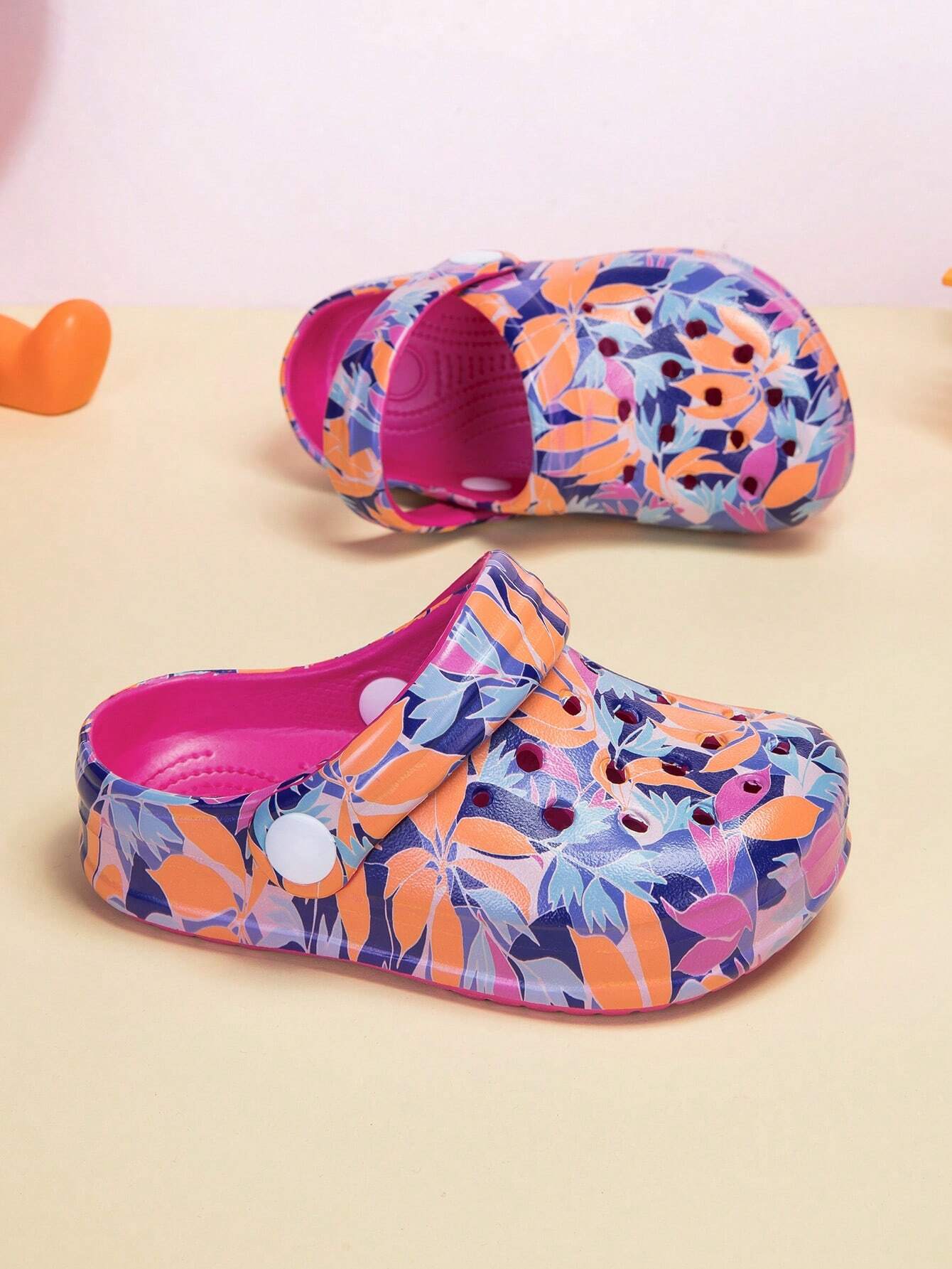 Kids' Flower Patterned Sandals Multicolor