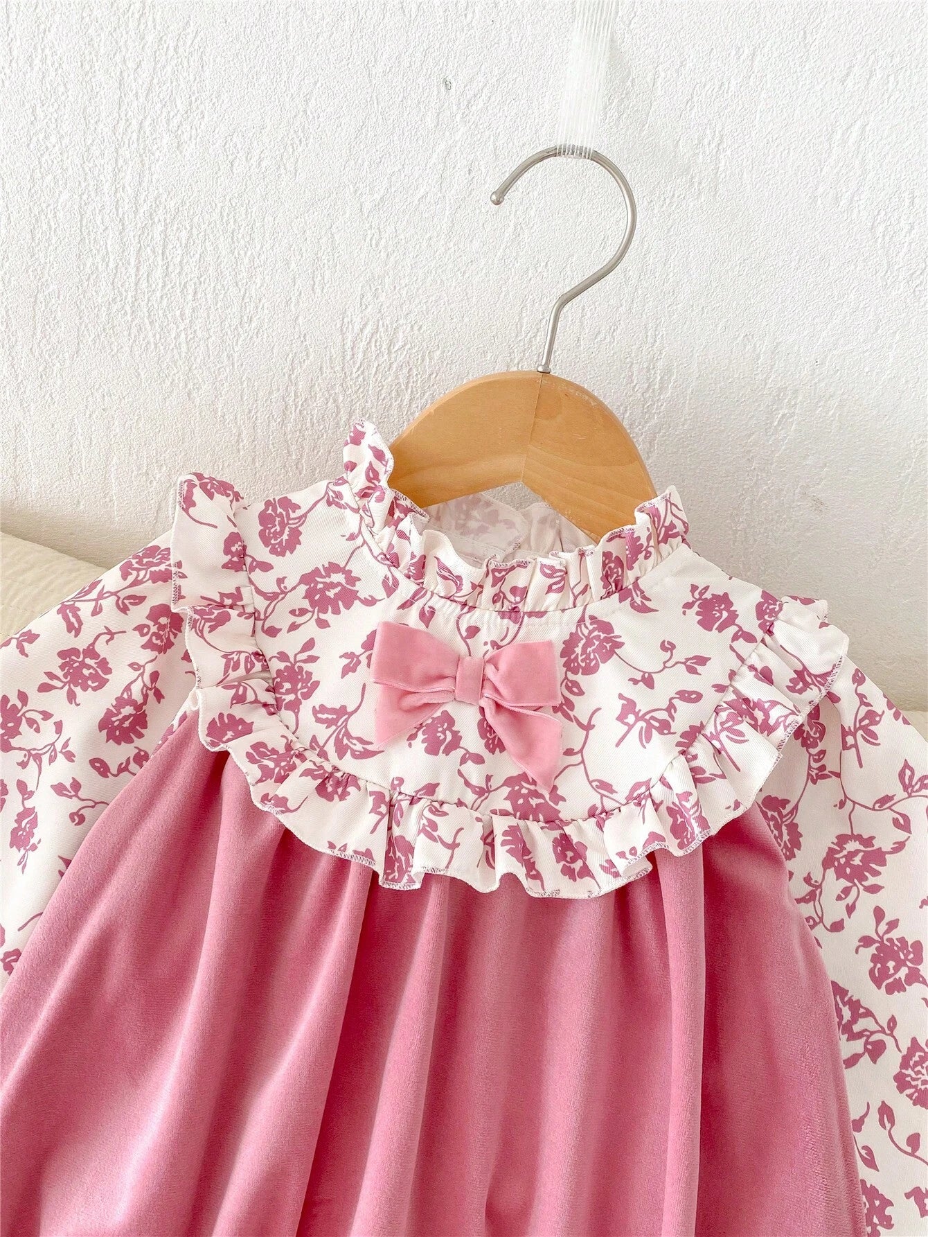 Baby Girl Ruffled Collar Long Sleeve Floral Bowknot Bodysuit