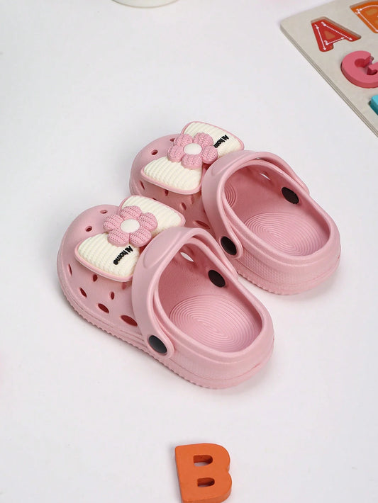 Girls' Hollow Out Flat Slip-Resistant Sandals With Cute Bowknot Buckle
