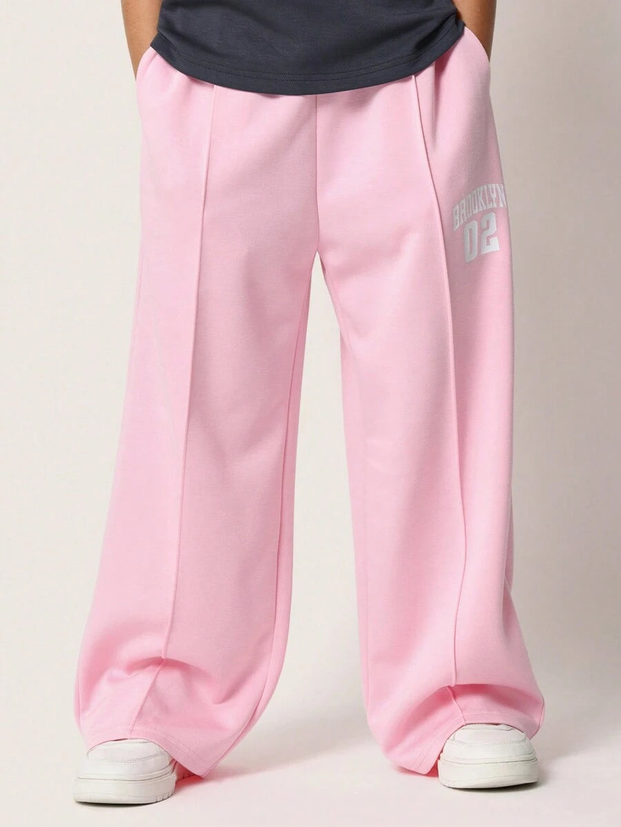 Tween Girls Comfy Elbow Sleeve Chicago Graphic Print Tee And Pink Sweatpants With Pleats