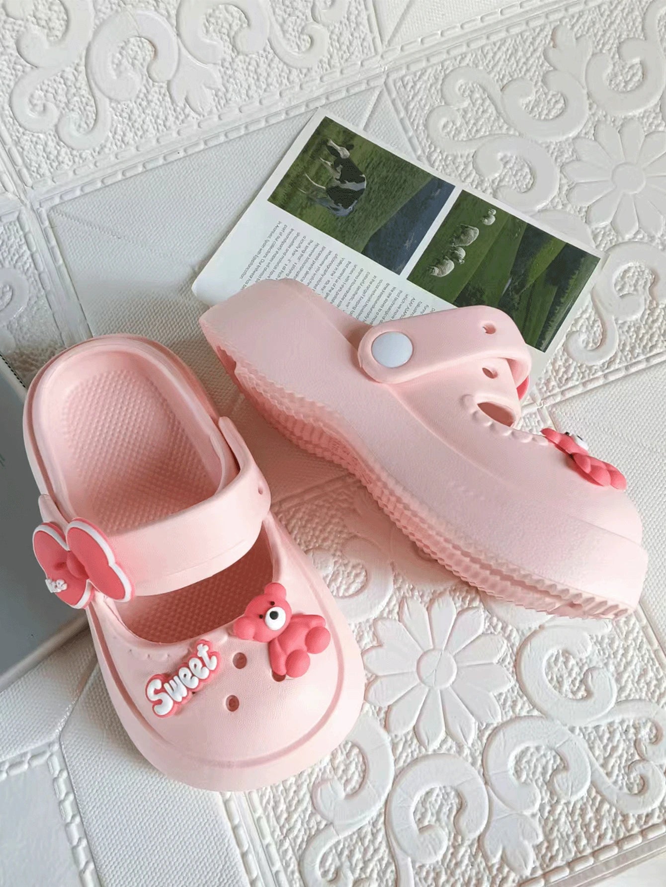 Girls' EVA Ultra-Light Hole Shoes
