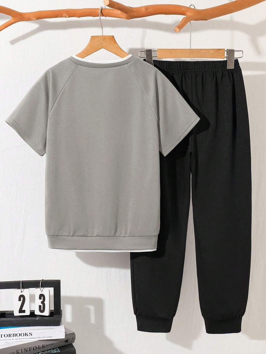 Tween Boy Mock Collar Casual T-Shirt And Sweatpants Set