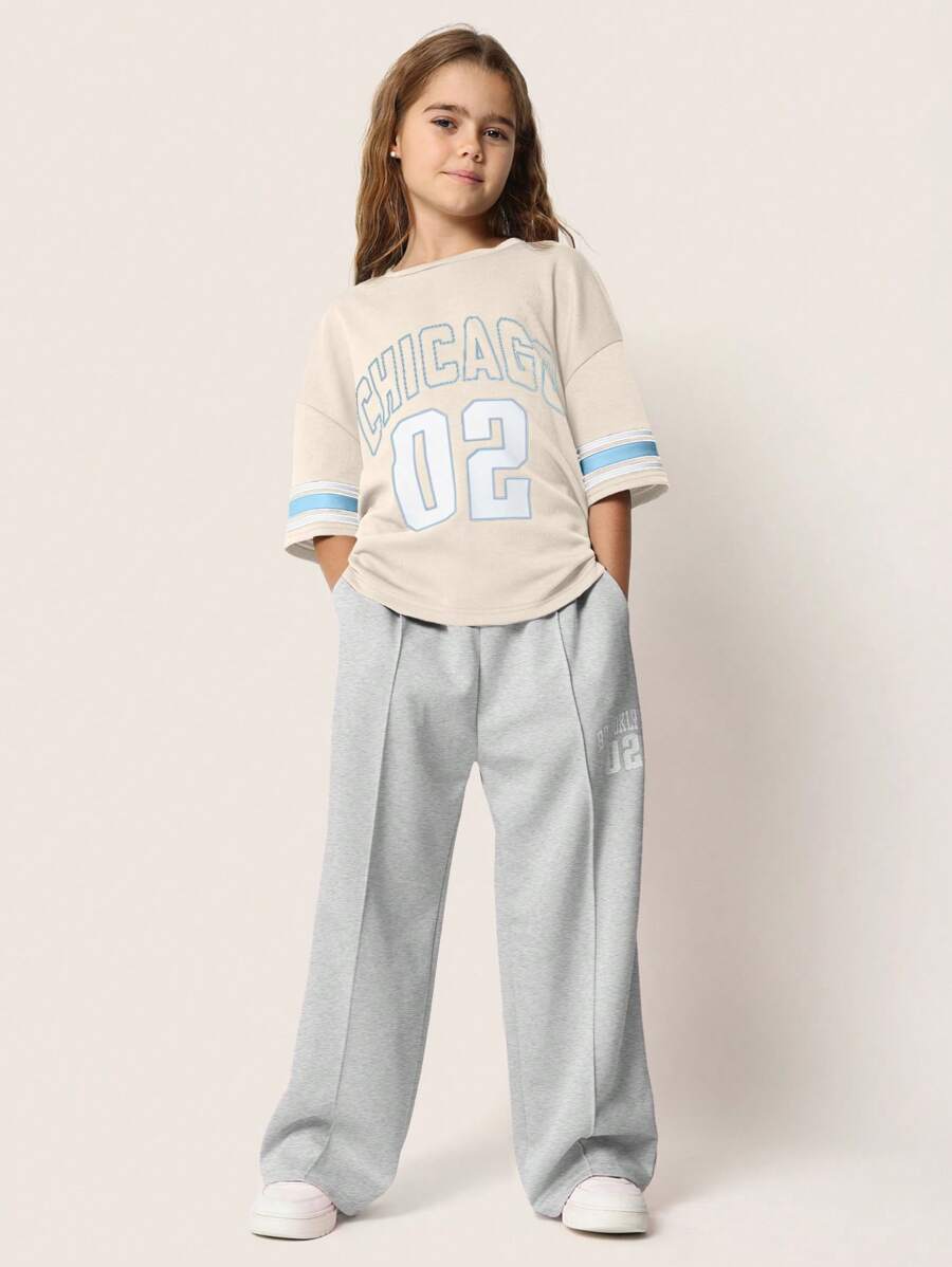 Tween Girls Comfy Elbow Sleeve Chicago Graphic Print Tee And Pink Sweatpants With Pleats Apricot