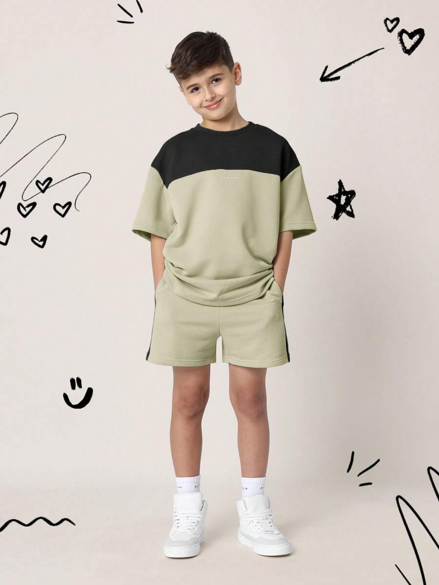 Tween Boys Comfy Regular Fit Colour Blocked Textured Panel Short Sleeve Tee And Short Dark Grey