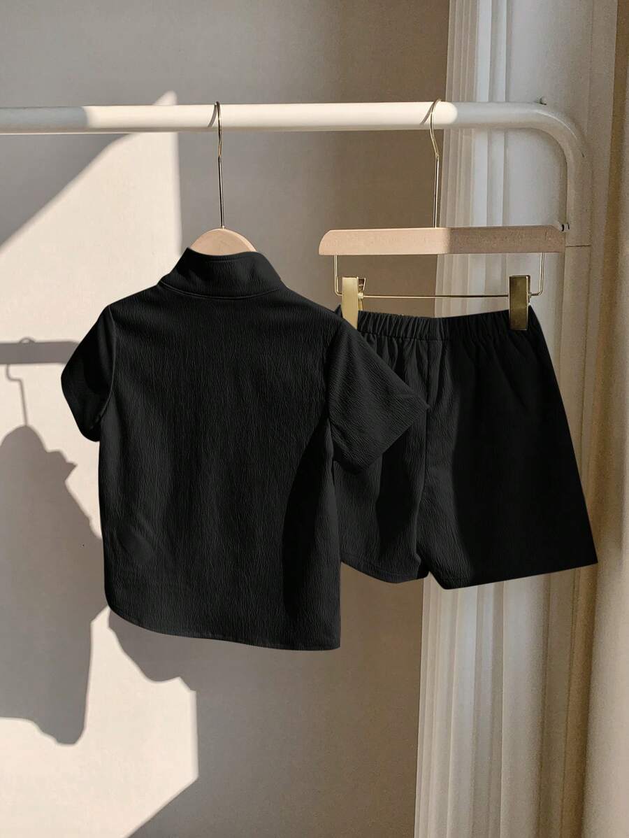 Young Boys Casual Letter Print Short Sleeve T-Shirt And Shorts