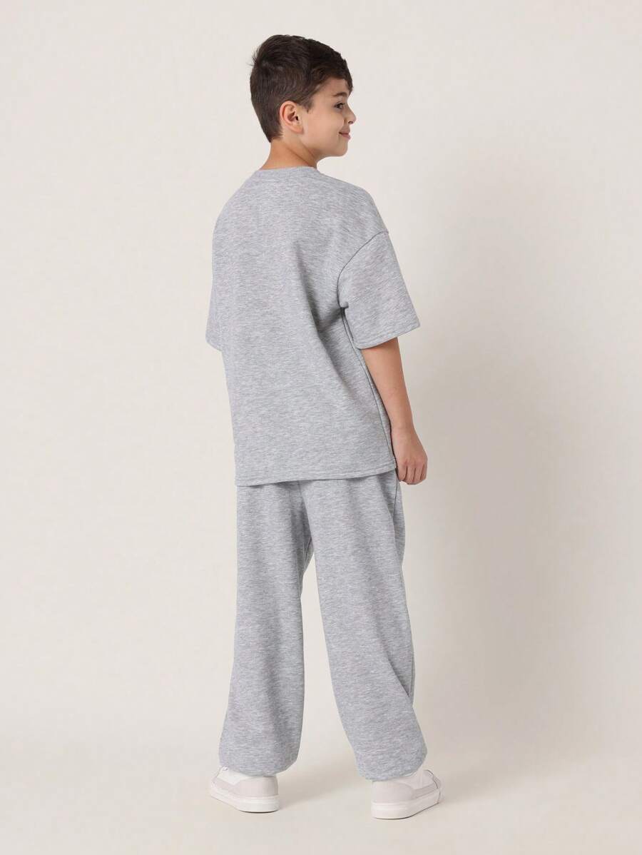 Tween Boys Comfy Oversized Fit Short Sleeve Tee And Jogger
