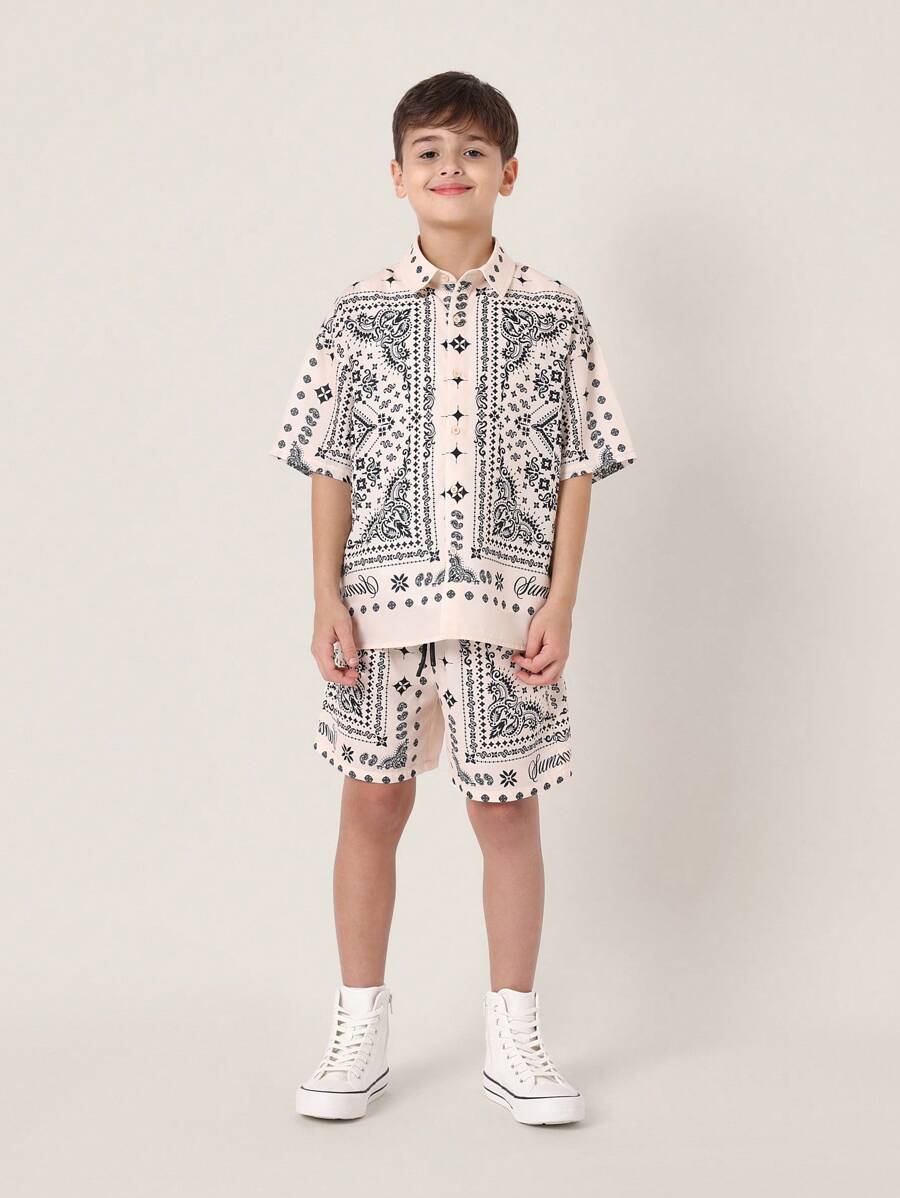 Tween Boys Comfy Oversized Fit Paisley Bandana Printed Short