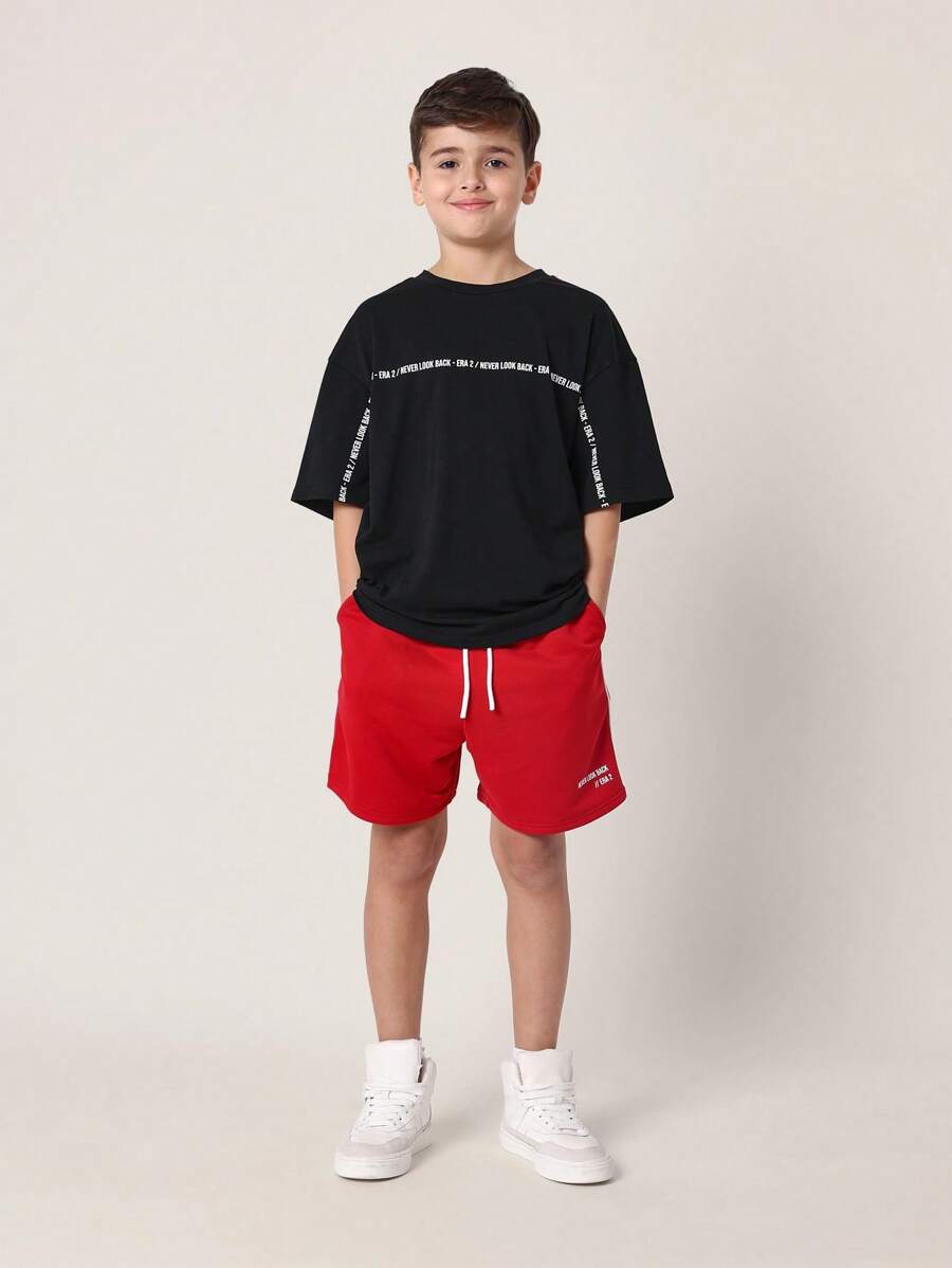 Tween Boys Comfy Overisized Fit Short Sleeve Tee And Contrast Colour Regular Short Red