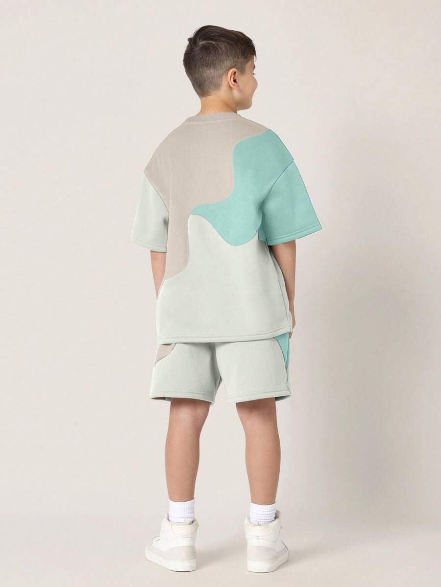Tween Boys Comfy Regular Fit Colour Block Curve Panelled Tee And Shorts