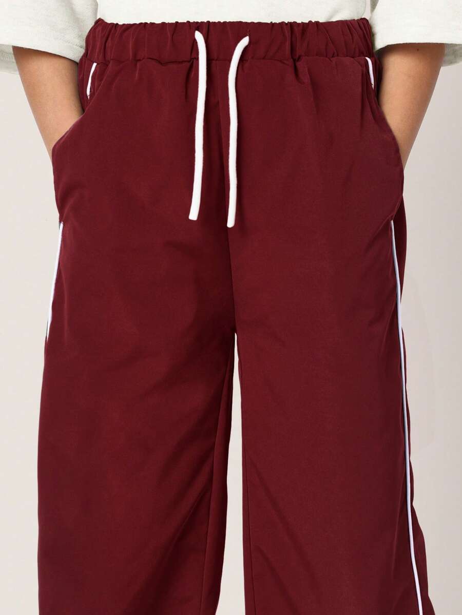 Tween Boys Comfy Oversized Fit Elbow Sleeve Tee With Small Graphic Print And Contrast Loose Fit Parachute Nylon Pant