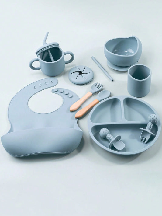 1 Set Children's Feeding Utensils Suit, Silicone Divided Round Plate, Adjustable Bib, Cutlery Set With Wooden Handles, Silicone Straws, Snack Cup